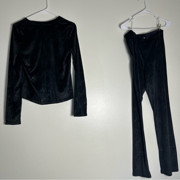 Juicy Couture Black Velour set - Picture 4 of 4